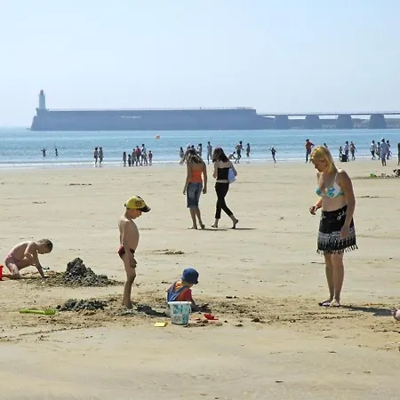 Cosy Proche Avec Balcon - Fr-1-92-822 Les Sables-d'Olonne