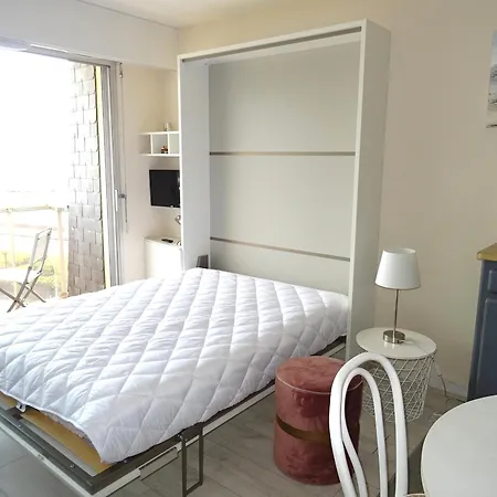 Apartment Cosy Proche Avec Balcon - Fr-1-92-822