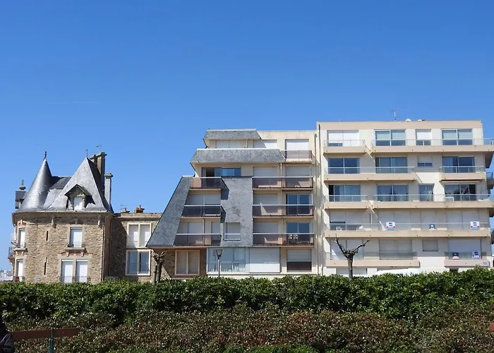 Apartment Cosy Proche Avec Balcon - Fr-1-92-822