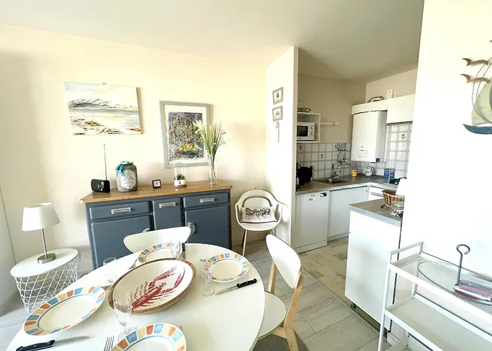 Cosy Proche Avec Balcon - Fr-1-92-822